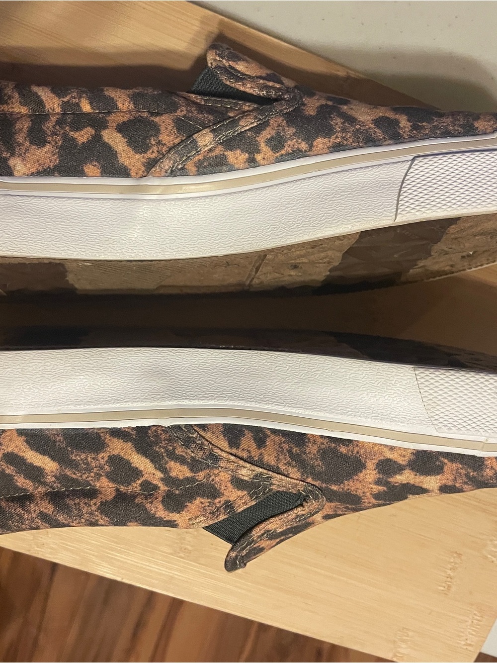 Sugar Flicker Leopard Print Slip-On Sneakers in Tan and Black size 8 - Picture 2 of 6